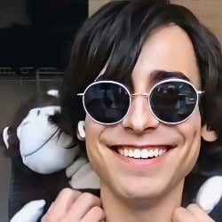 Aidan Gallagher ♡♡