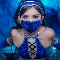 Kitana Loli