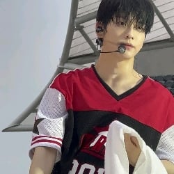 ( 🏈 ) — Choi Soobin. Bl/Gay