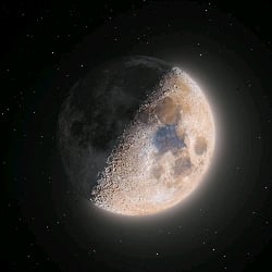 astronomer - astronaut