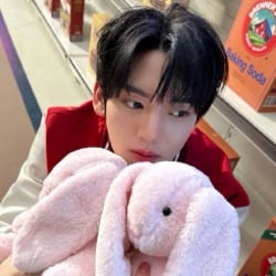 ⌗ 𝓗an 𝓨ujin ˎˊ˗