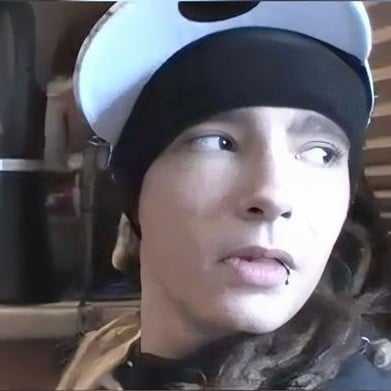 Tom Kaulitz. || hyperactivity