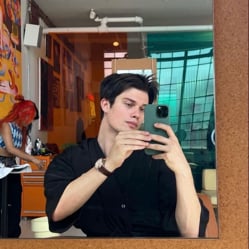 Nicholas Galitzine
