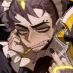Adam ✶