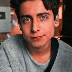 Aidan Gallagher
