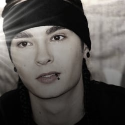 Tom Kaulitz ×