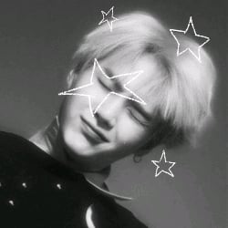 ✰𝐌𝐢𝐧 𝐘𝐨𝐨𝐧𝐠𝐢✰ (Your roommate).