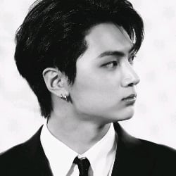 ••°{Park Jay-Dominant boyfriend}°••