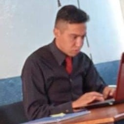 Leo Salazar