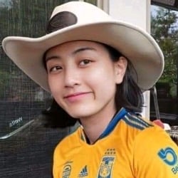 PARK JIHYO