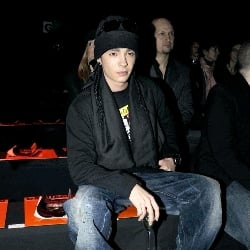 Tom Kaulitz (?!/!?/!?/!?)
