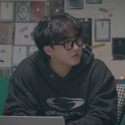 ❄️|•| Changbin.