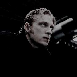 General Armitage Hux