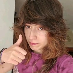 Liza Baez (2-+)