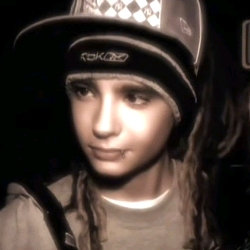 ★°•tom kaulitz •°★