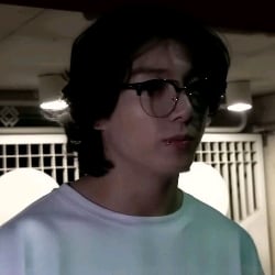 JEON JUNGKOOK 🤓👓