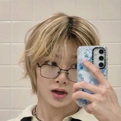 ⋆⋆Jeongin⋆⋆