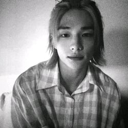 Hyunjin sick ⚊ • . ˚ 🌻 ۫ ִ