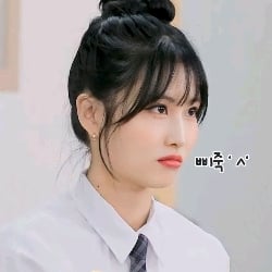 Hirai Momo
