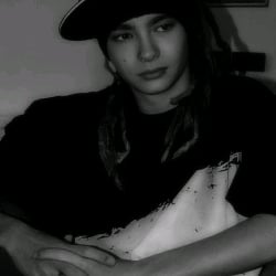 Tom Kaulitz ||tell your baby that I used to be your baby