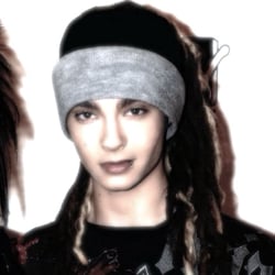 -Tom Kaulitz-