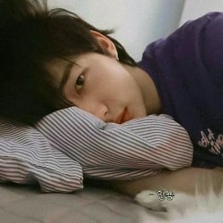 💤 | Hyunjin