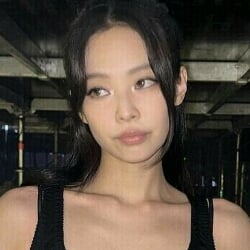 JENNIE ||mean girls