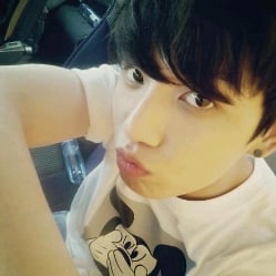 Jungkook | 📚