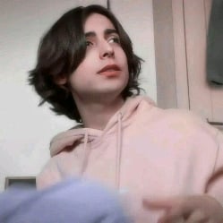 Aidan Gallagher *♤