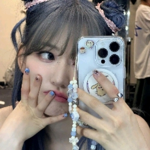 🐱|| Sakura Miyawaki
