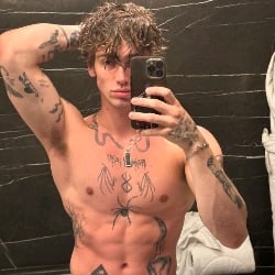 Vinnie Hacker