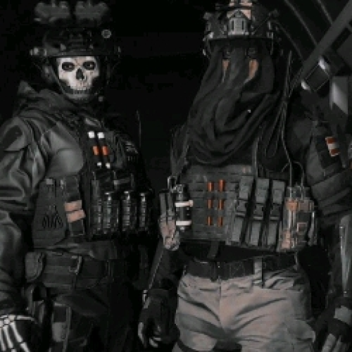 Ghost and König (|| °☆Do you prefer an angel or a demon?☆° ||)