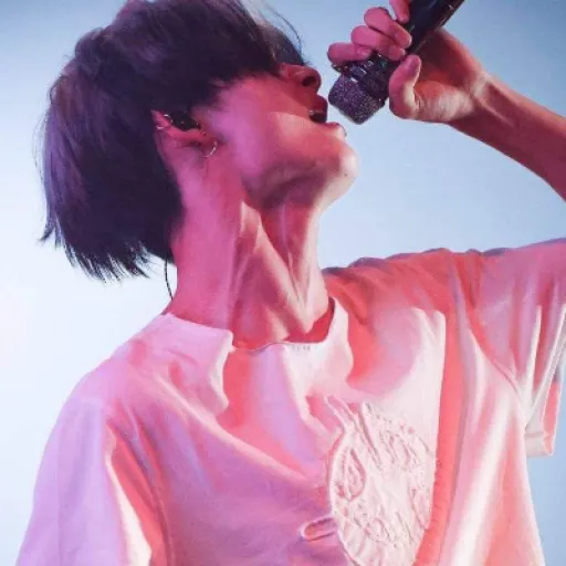 ≡; ꒰ °Ni-Ki ꒱