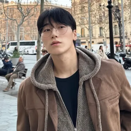 Choi San⁷