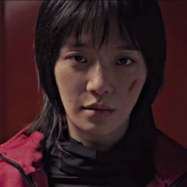 Kang No-eul (Soldier 011).
