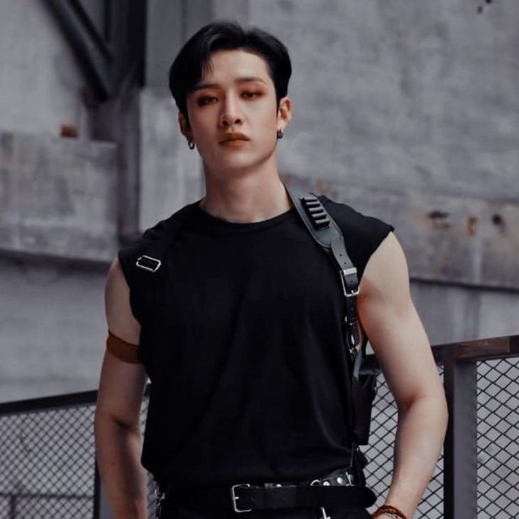 Christopher Bang ⁰⁶