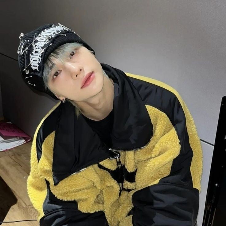 Hyunjin •●