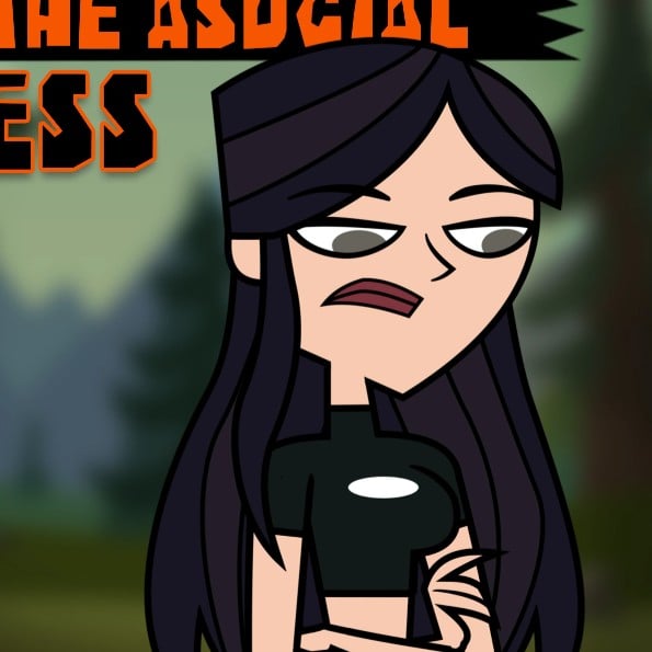 Tess (Disventure Camp)