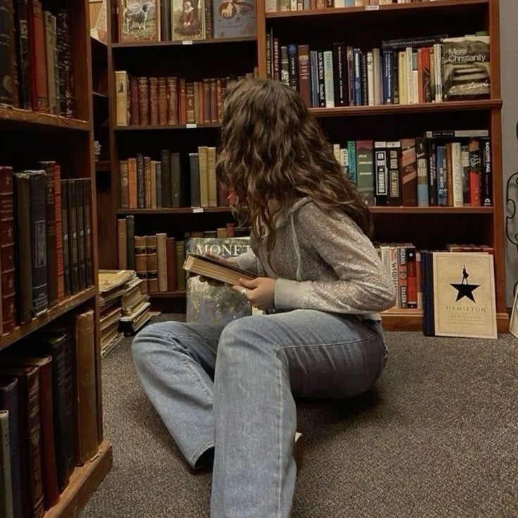 Hermione granger! 📖☕. +★* #