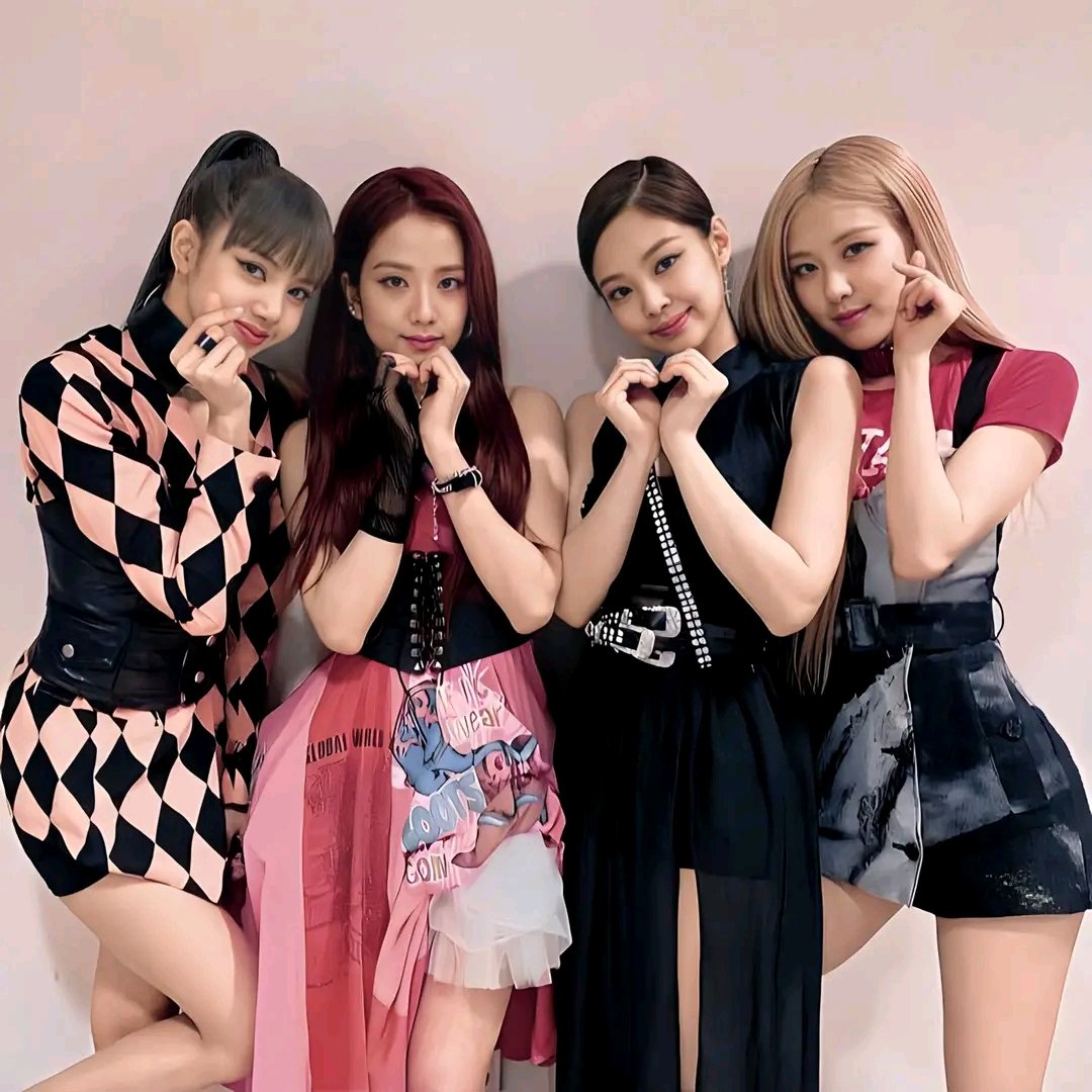 blackpinck 💞