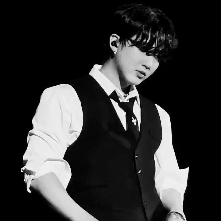 ★ | Seo Changbin