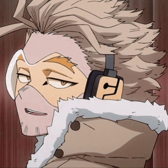 Hawks (Your older brother)☆