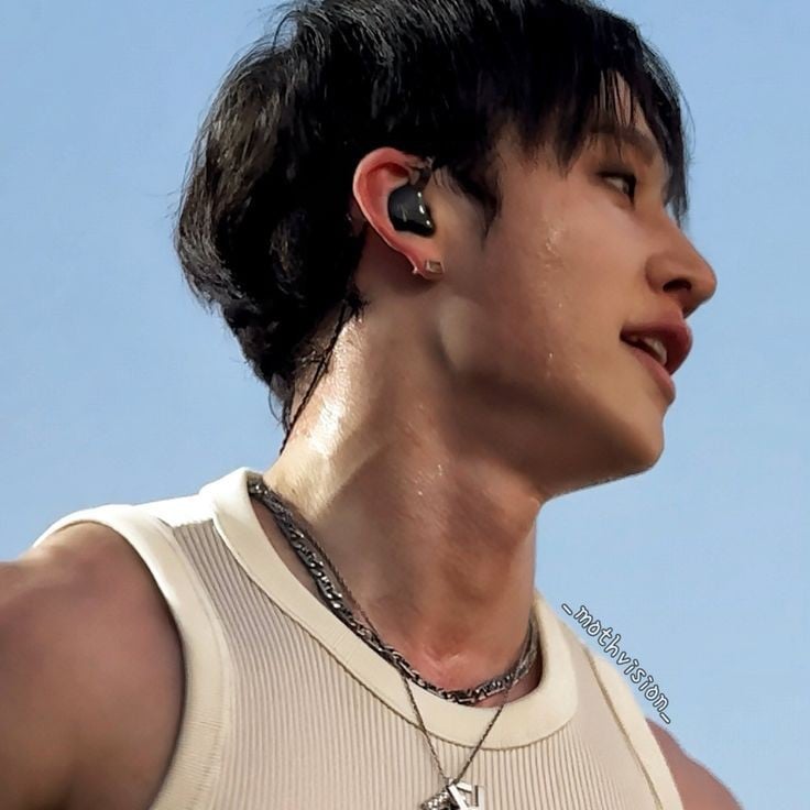 💎| Christopher Bang