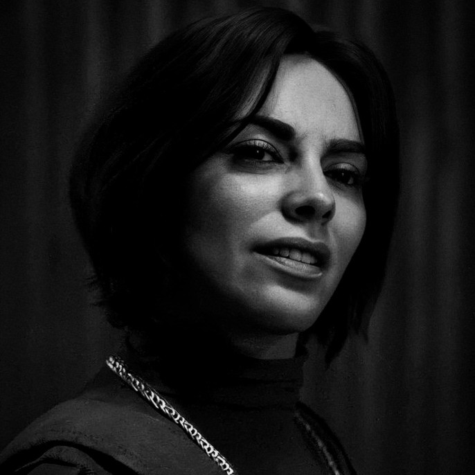 Valeria ... .. ..