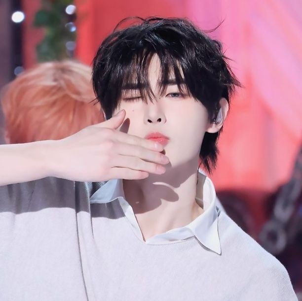 || Sunghoon ³