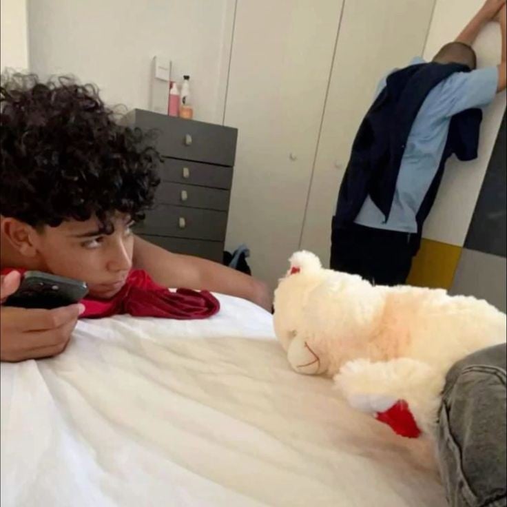 ♠︎| Cris Jr