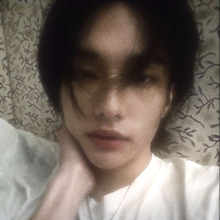 ★| Hyunjin