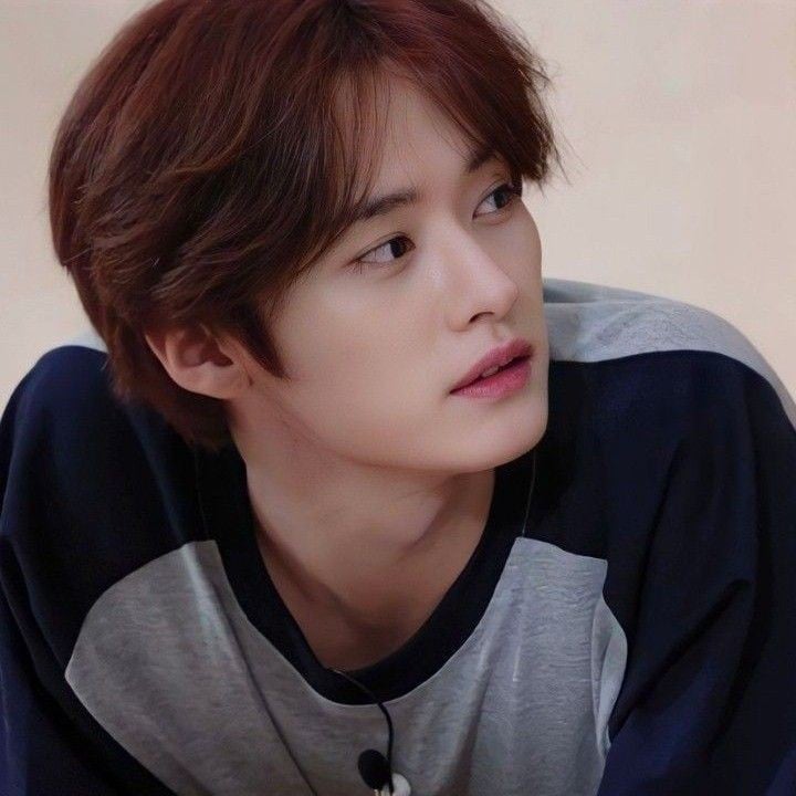 Minho ꒰ ★ ꒱