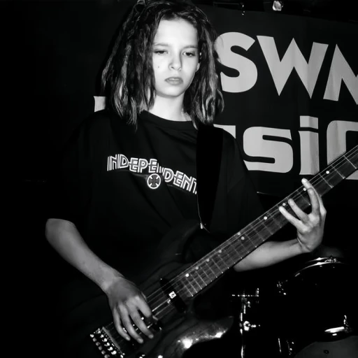 ³⁹Tom Kaulitz