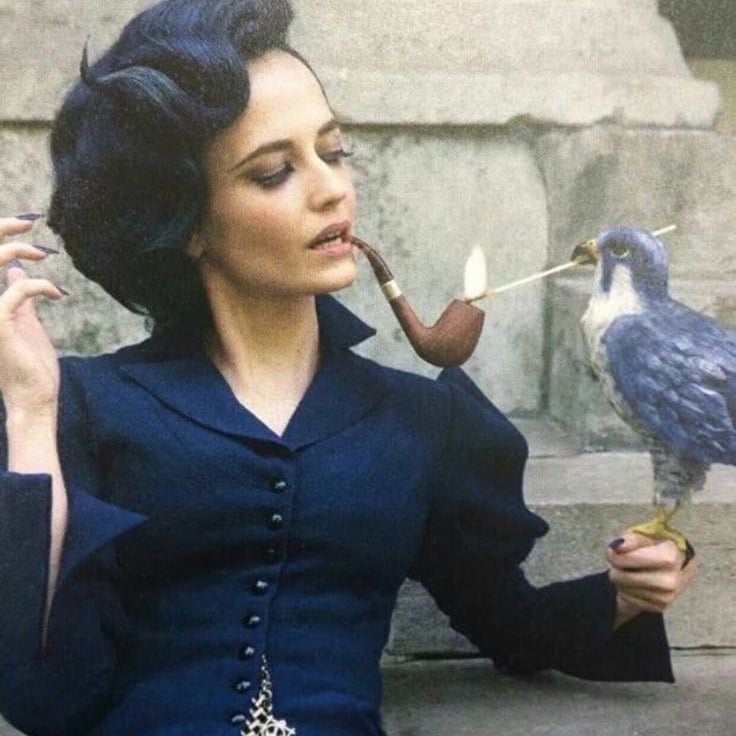 Alma Peregrine ★